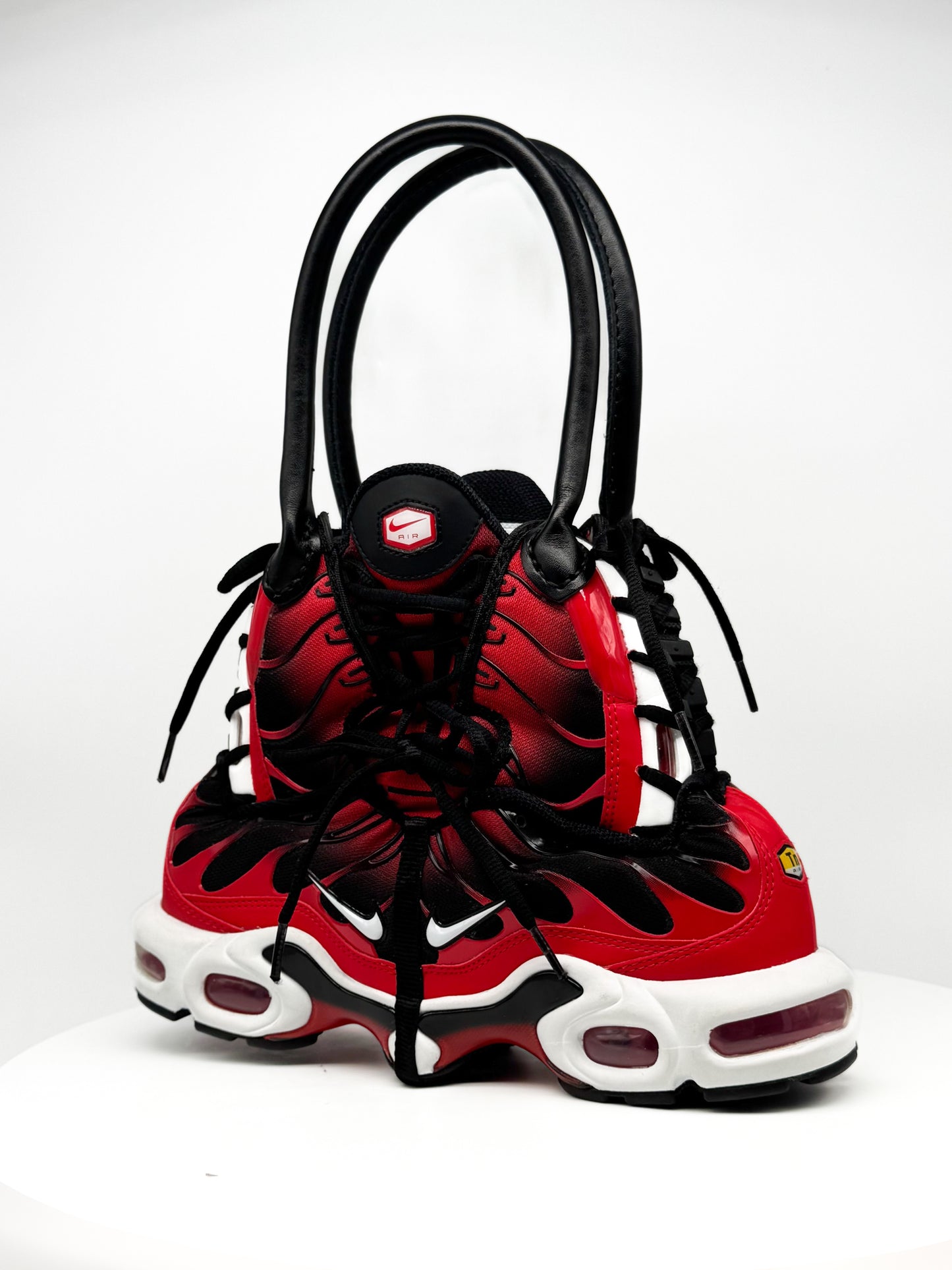 Nike TN University Red / Black / White